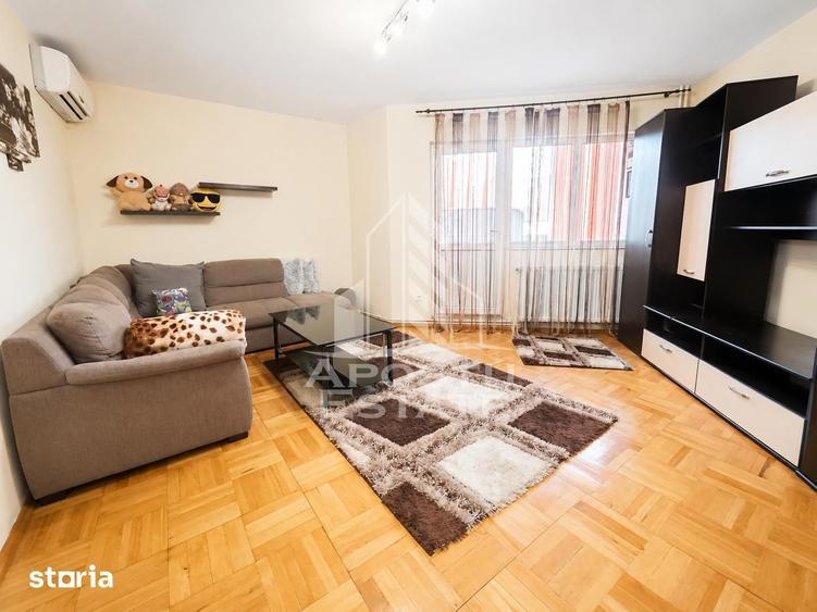 Apartament cu 2 camere, mobilat în Central