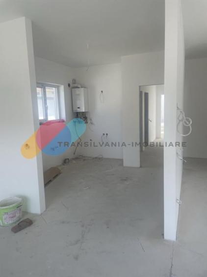 Casă individuală cu 3 camere cu Canalizare în Apahida
