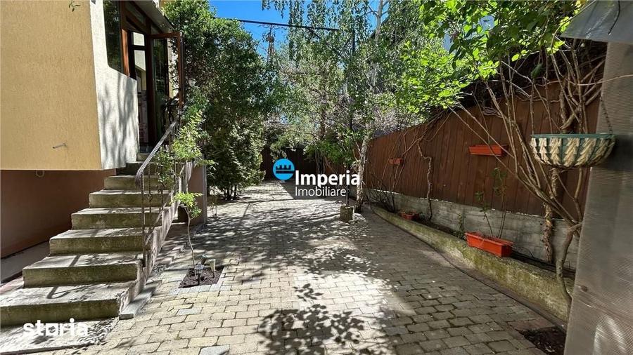Apartament cu 4 camere în Bucium