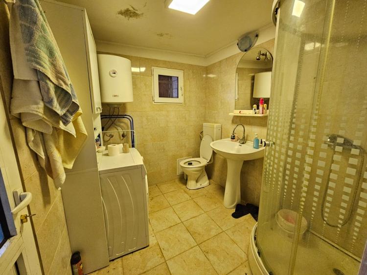 Casă individuală cu 2 camere cu Canalizare în Rahova