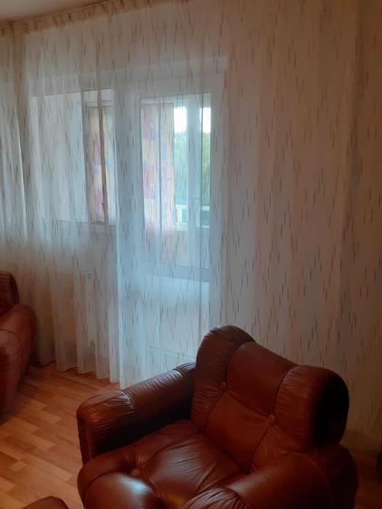 Apartament cu 2 camere decomandat în Exterior Vest