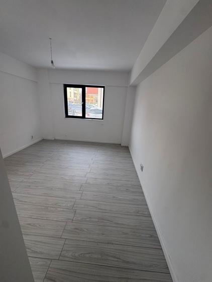 Apartament cu 2 camere decomandat în Prelungirea Ghencea