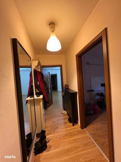 Apartament cu 3 camere semidecomandat, mobilat în Simion Bărnuțiu