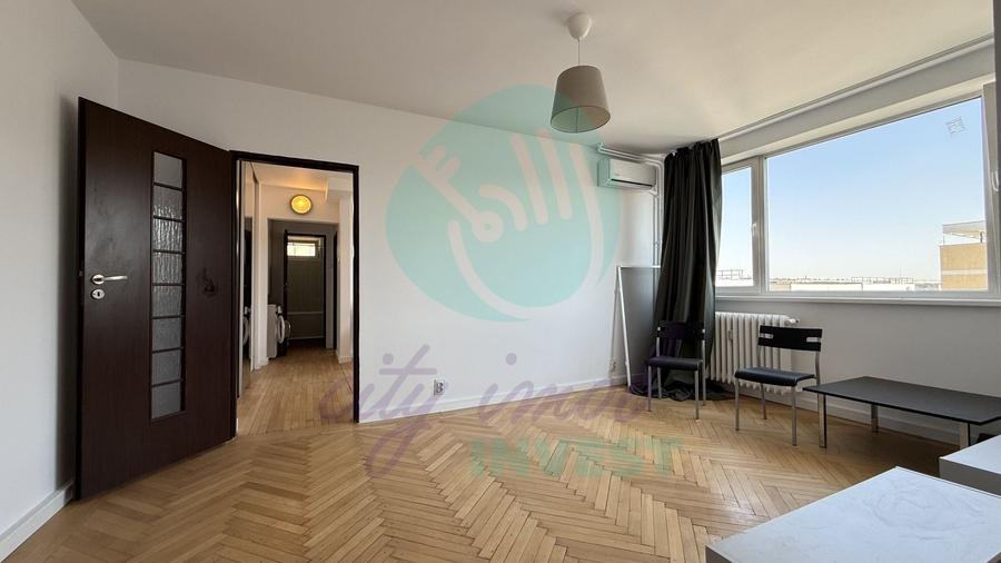 Apartament cu 3 camere semidecomandat, mobilat în Iancului