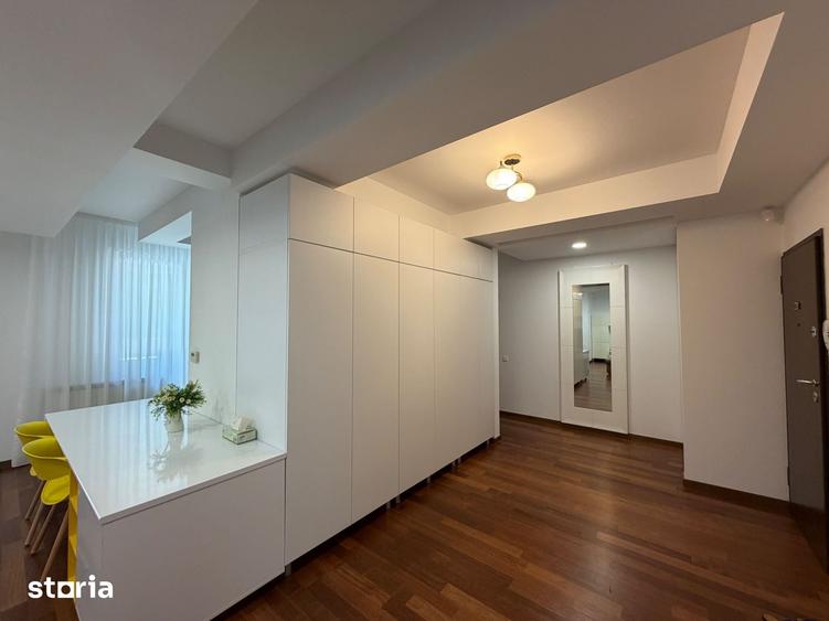 Apartament cu 4 camere în Herăstrău