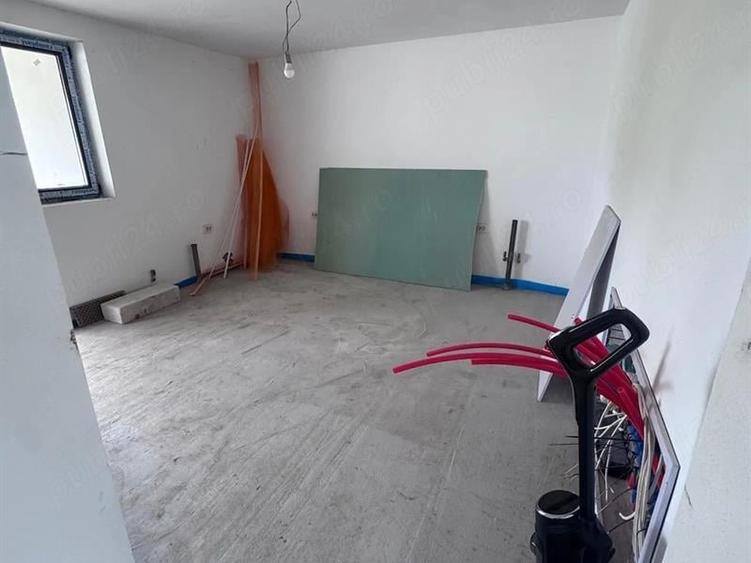 Casă individuală cu 2 camere cu Teren 1125 Mp în Amărăștii de Sus