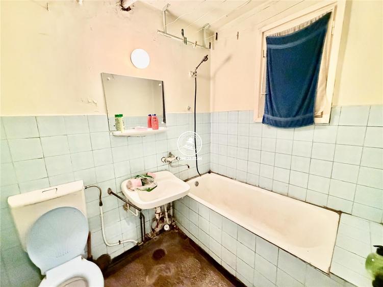 Apartament cu 3 camere decomandat în Tătărași