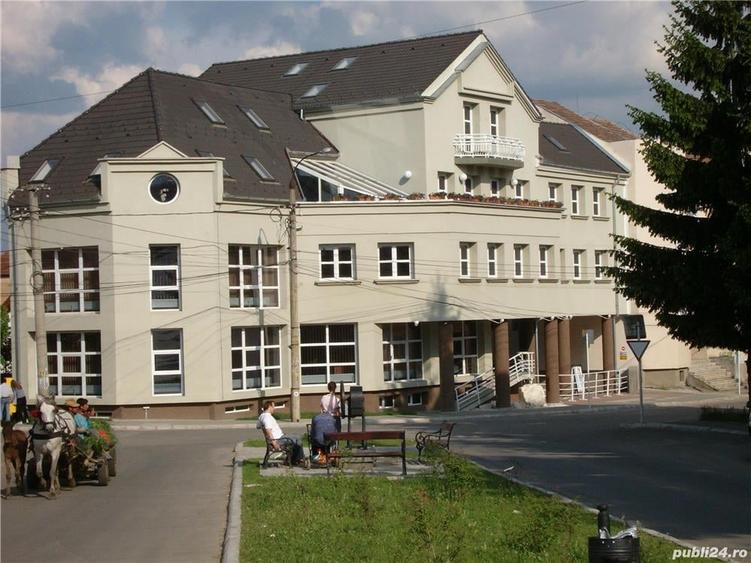 Spațiu comercial, de 1,514 mp, în Central