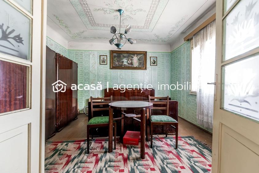 Casă individuală cu 4 camere cu Teren 1018 Mp în Bujac