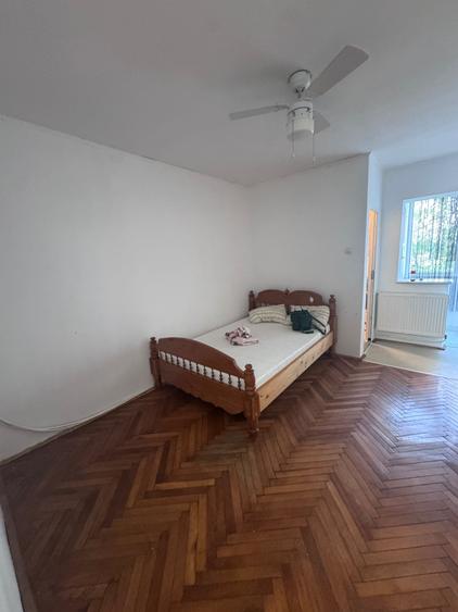 Garsonieră semidecomandată în Iosia