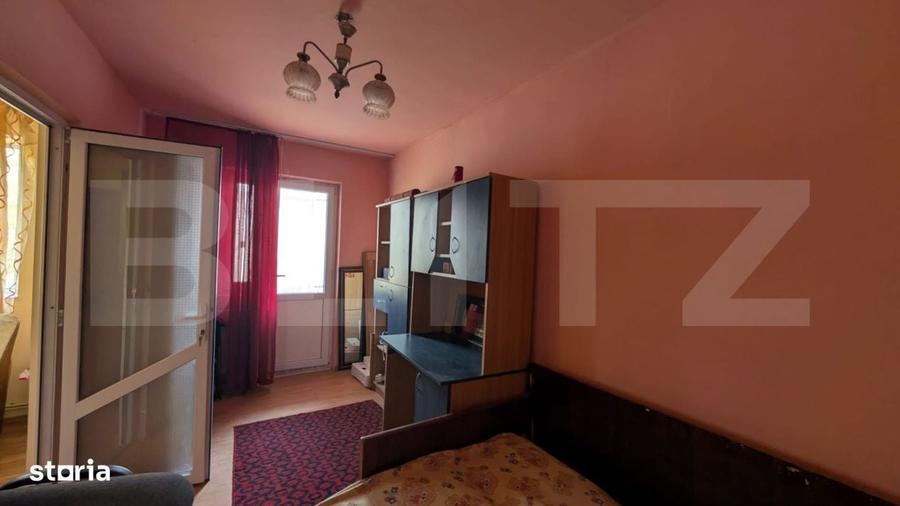 Apartament cu 2 camere semidecomandat în Micro 4