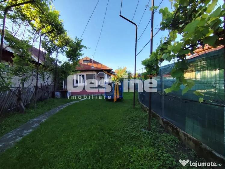 Casă cu 3 camere cu Teren 1410 Mp în Cocorăștii Mislii
