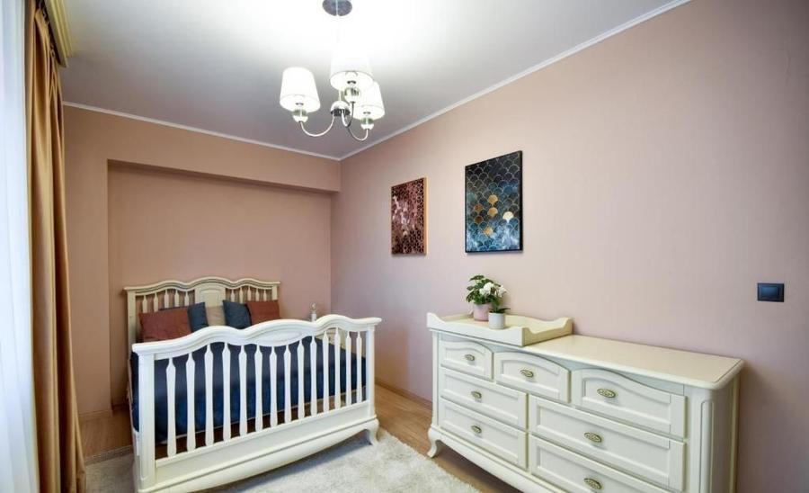 Apartament cu 3 camere în Herăstrău