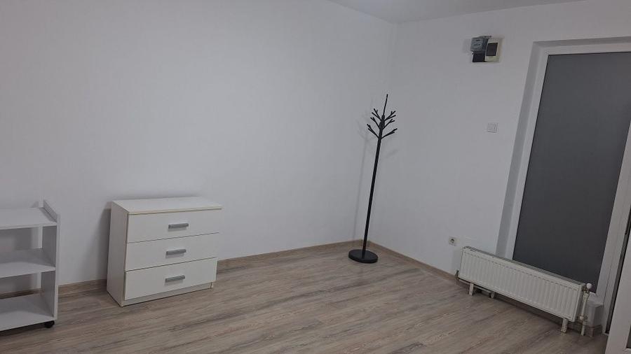 Spațiu comercial, de 22 mp, în Tudor Vladimirescu