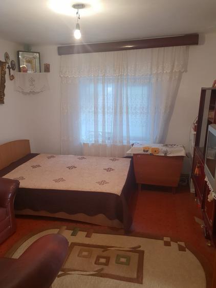 Casă individuală cu 2 camere cu Canalizare în Palazu Mare