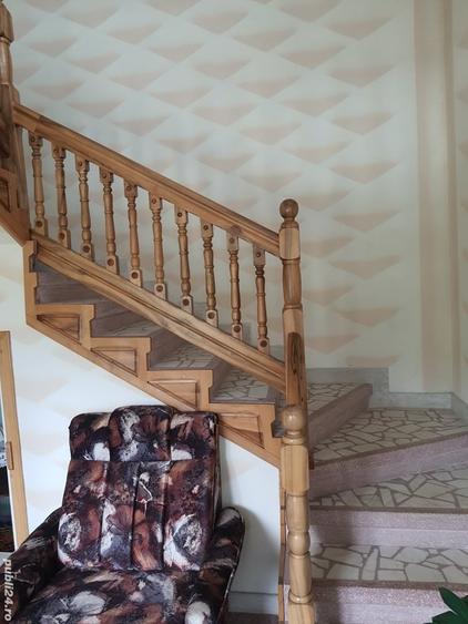 Casă cu 5 camere cu Teren 8620 Mp în Pipirig