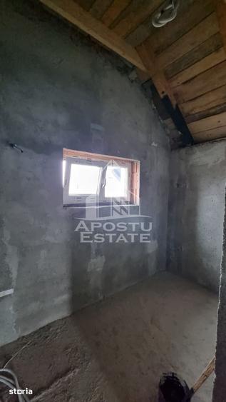 Casă cu 3 camere cu Teren 570 Mp în Giarmata