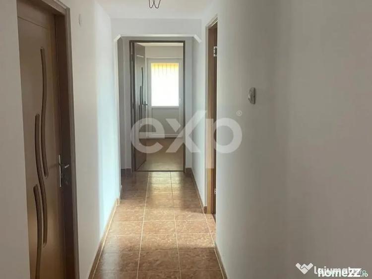 Casă cu 6 camere cu Teren 3646 Mp în Leontinești