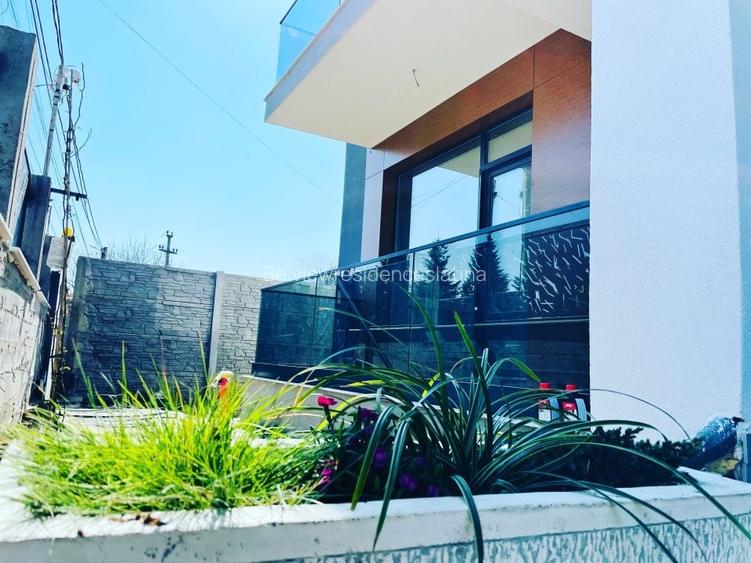 Apartament 3 camere bloc nou