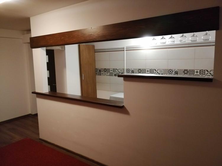 Apartament cu 2 camere decomandat în Popoveni