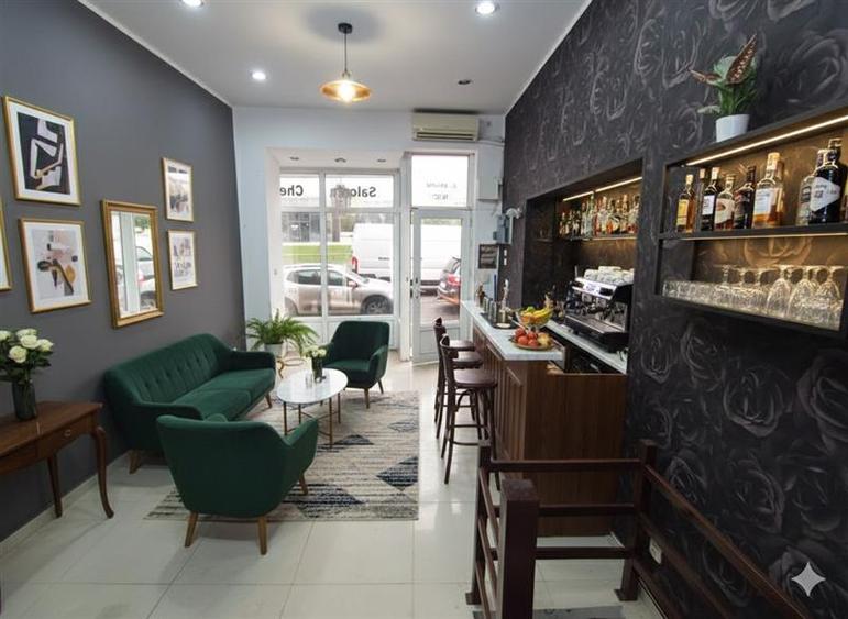 Spațiu comercial, de 37 mp, în Central