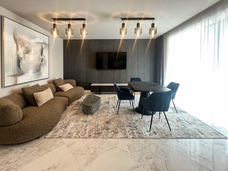 Apartament cu 2 camere semidecomandat, mobilat în Iancu Nicolae