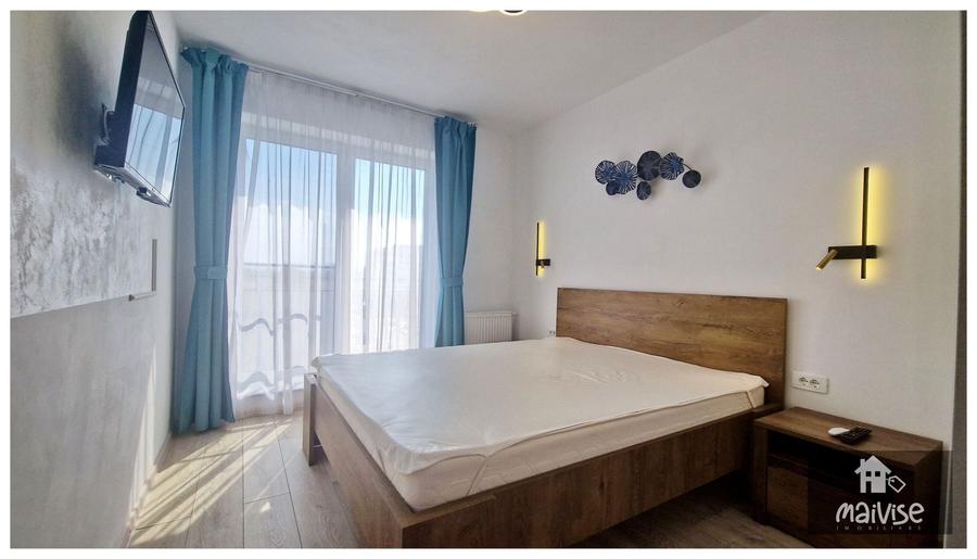 Apartament cu 2 camere decomandat, mobilat în Tractorul