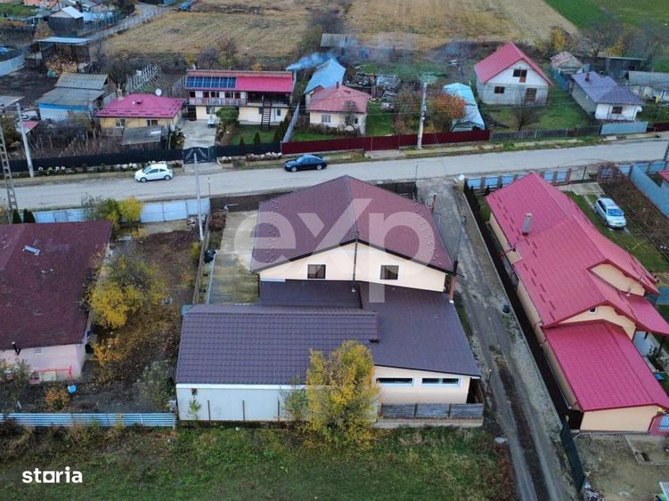 Casă cu 4 camere în Șerbești