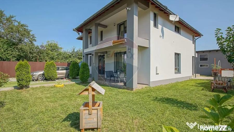 Casă cu 4 camere cu Teren 605 Mp în Central