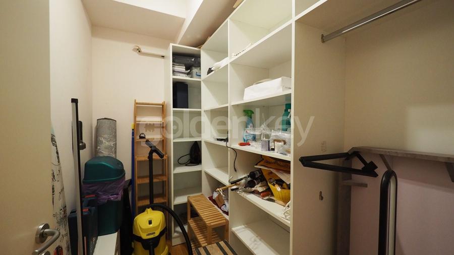 Apartament cu 5 camere semidecomandat, mobilat în Șoseaua Nordului