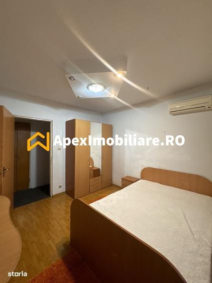 Apartament cu 4 camere decomandat în Costin Georgian