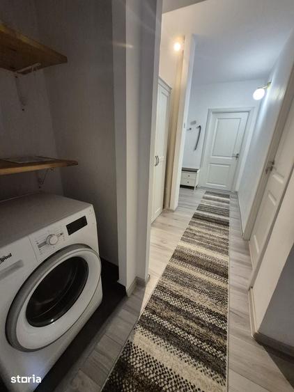 Apartament cu 2 camere decomandat în Tei