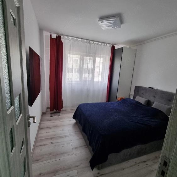 Apartament cu 2 camere decomandat în Basarabia