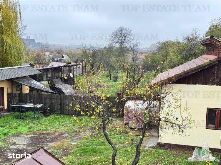 Casă cu 7 camere cu Teren 2665 Mp în Odobești
