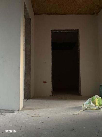 Casă cu 4 camere cu Teren 150 Mp în Vânători