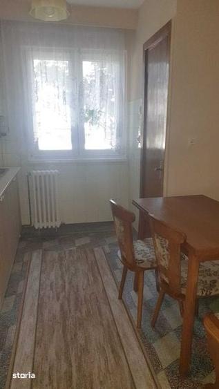 Apartament 3 camere de inchiriat - 1