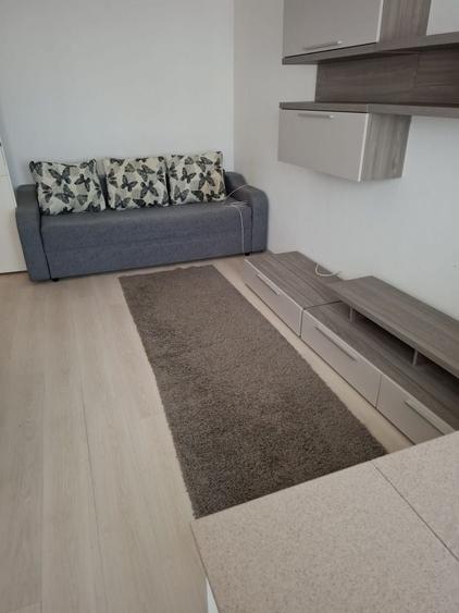Garsonieră decomandată în Terezian