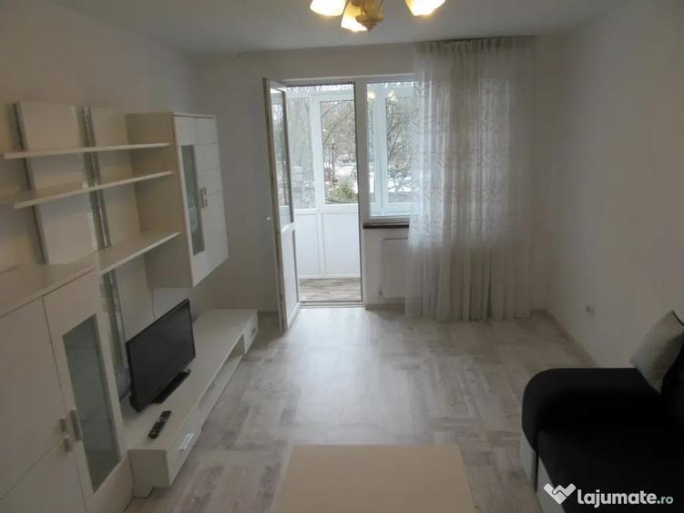 Apartament cu 3 camere decomandat în Nord