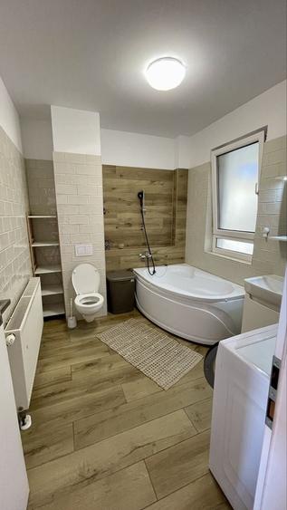 Apartament cu 2 camere nedecomandat în Aradului