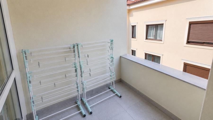 Apartament cu 3 camere decomandat, mobilat în Braytim