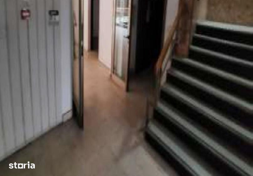 Spațiu comercial, de 6,481.45 mp, în Aradului