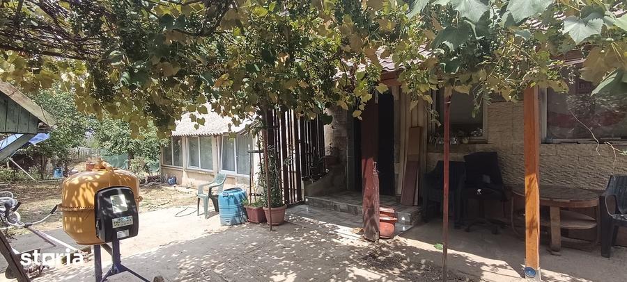 Casă cu 3 camere cu Teren 1354 Mp în Ghindeni