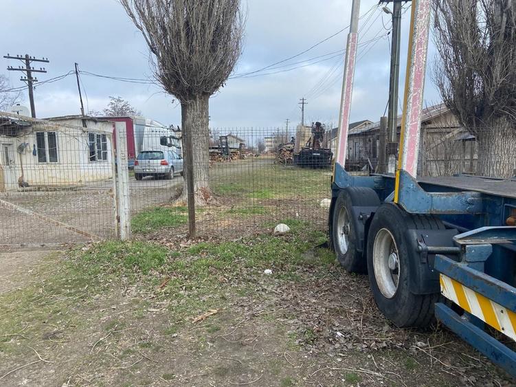 Teren Construcții intravilan de 5666 mp, în Gara Berheci