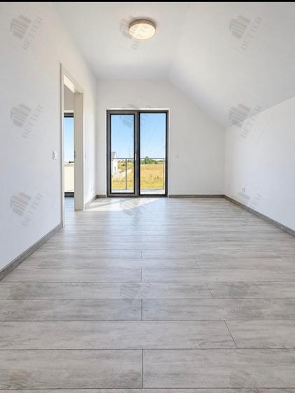 Casă individuală cu 4 camere cu Teren 400 Mp în Berceni