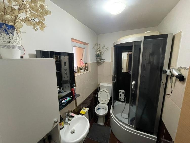 Casă individuală cu 4 camere cu Teren 250 Mp în Giroc