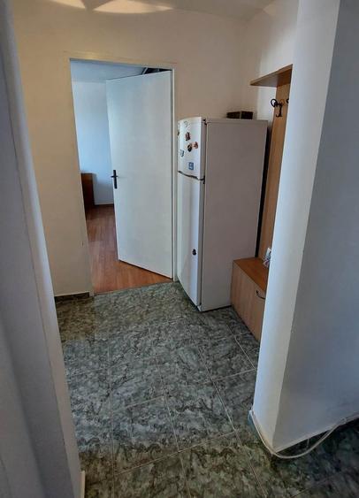 Apartament cu 2 camere decomandat, mobilat în Iancului