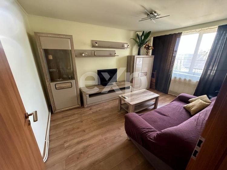 Apartament cu 3 camere decomandat, mobilat în Central