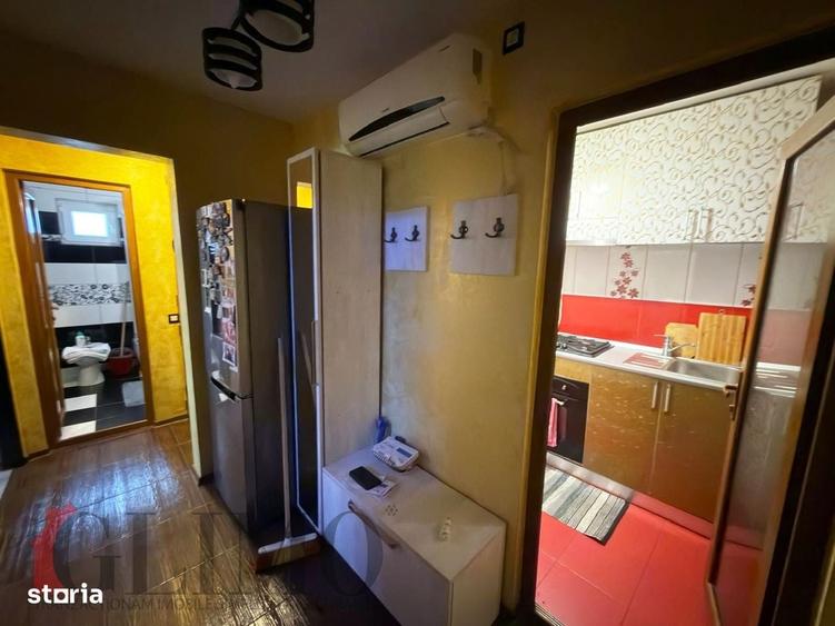 Apartament cu 2 camere decomandat în Micro 38