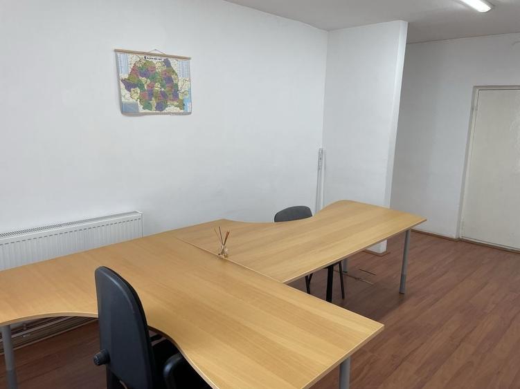 Spațiu comercial, de 78 mp, în Viforâta