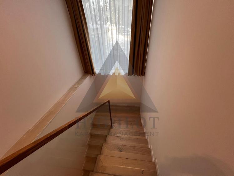 Apartament cu 3 camere decomandat, mobilat în Aviatorilor